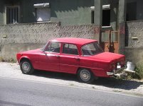 Alfa Romeo Giulia 1300 Super tr (1975).jpg