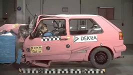 vw-golf-ii-im-dekra-crashtest-2.webp