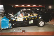 mercedes_c-class_2001_frontal-011.jpg