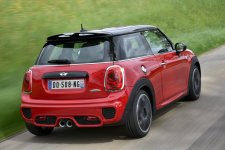 2015-mini-john-cooper-works-images-1900x1200-09.jpg