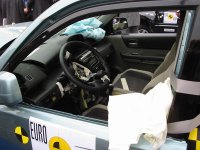 nissan_x_trail_det1.jpg