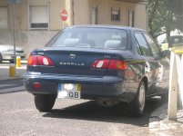 Toyota Corolla 4p tr (1998).jpg