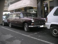 Peugeot 404 Break fr (1968).jpg