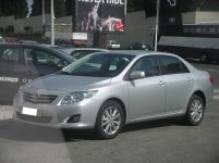 Toyota Corolla 4p fr (2007).jpg