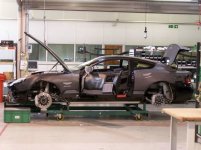 aston_martin_8.jpg