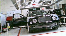 BentleyArnage2010spyphoto1.jpg