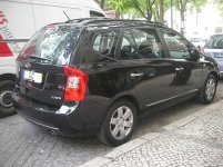 Kia carens tr (2007).jpg