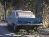 Opel Rekord 4p tr (1964).jpg