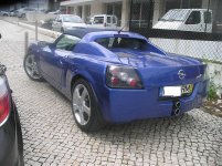 Opel Speedster tr (2001).jpg