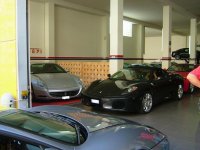 Garagem Ferrari no Monaco.jpg